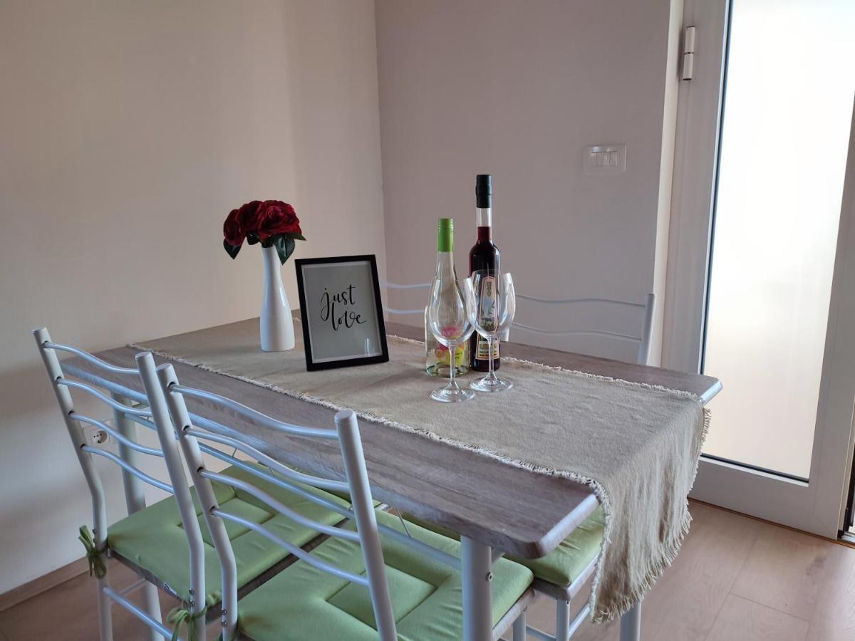Apartments Pulic สกราดิน ภายนอก รูปภาพ